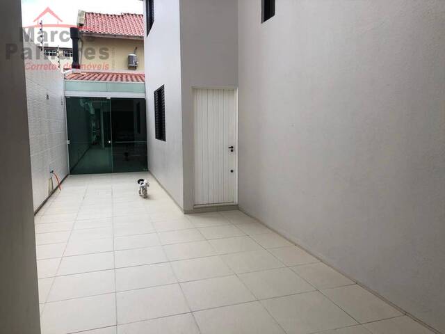 Casa para Venda em São José - 5