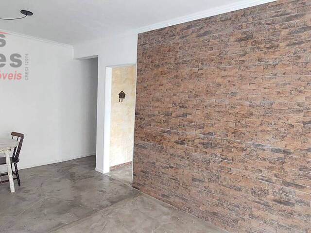 #AP576 - Apartamento para Venda em São José - SC