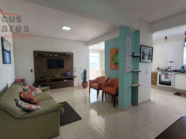 #CB13 - Apartamento para Venda em Florianópolis - SC