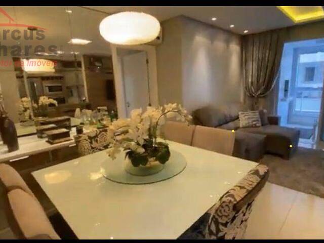 #AP689 - Apartamento para Venda em São José - SC - 2