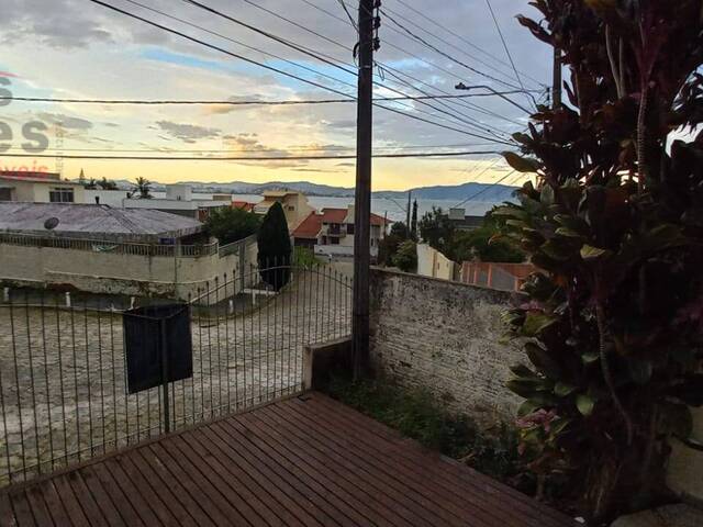 Casa para Venda em São José - 4